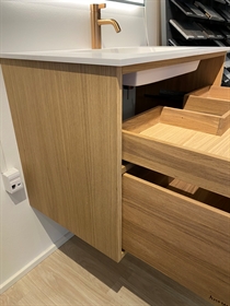 180 cm Naturolieret Just Wood badmøbel med 6 skuffer og Solid Surface bordplade